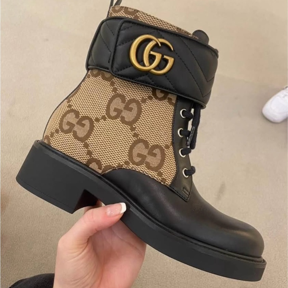 Gucci women's ankle boot (double G)